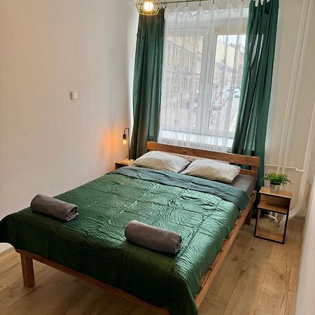 Well Apartment In Old Town Krakau Exterior foto